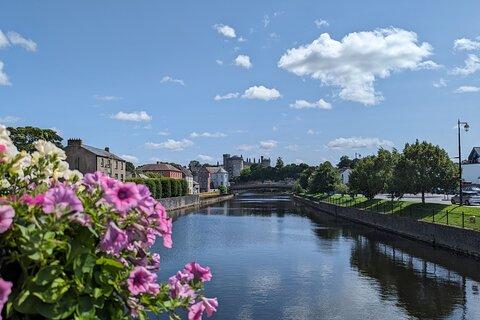Kilkenny Tour in French with a Local Irish Guide