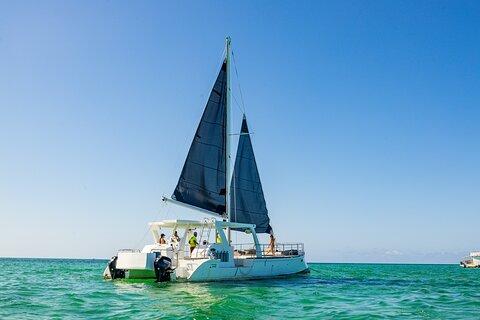 PARTY BOAT - Private Sailing Catamaran