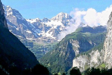 Waterfall Lauterbrunnen CLOY Pier Iseltwald Interlaken Private