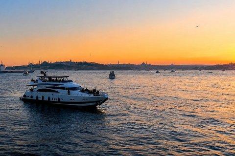 Bosphorus Sunset Cruise with Live Guide on Luxury Yacht
