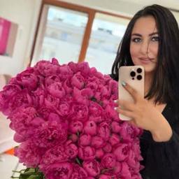 Viktoriia_Laz