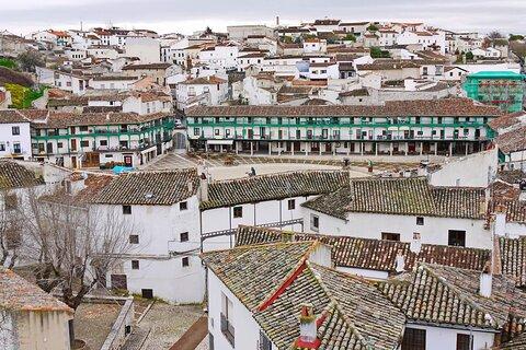 Day Tour to Chinchón, Aranjuez and Toledo from Madrid