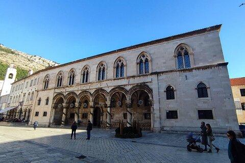 Beyond the Walls: A Historical Dubrovnik Audio Tour