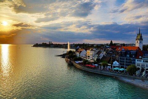 Friedrichshafen Private guided tour with wine tasting