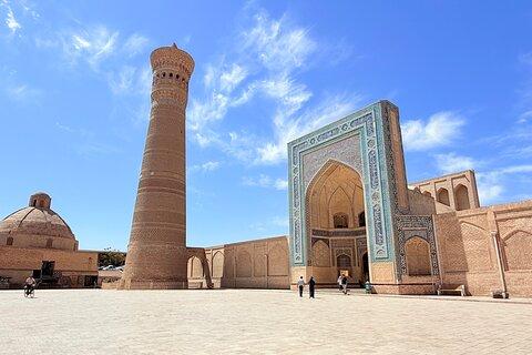 Bukhara: Walking Tour with a Small Group. Complete Guidance